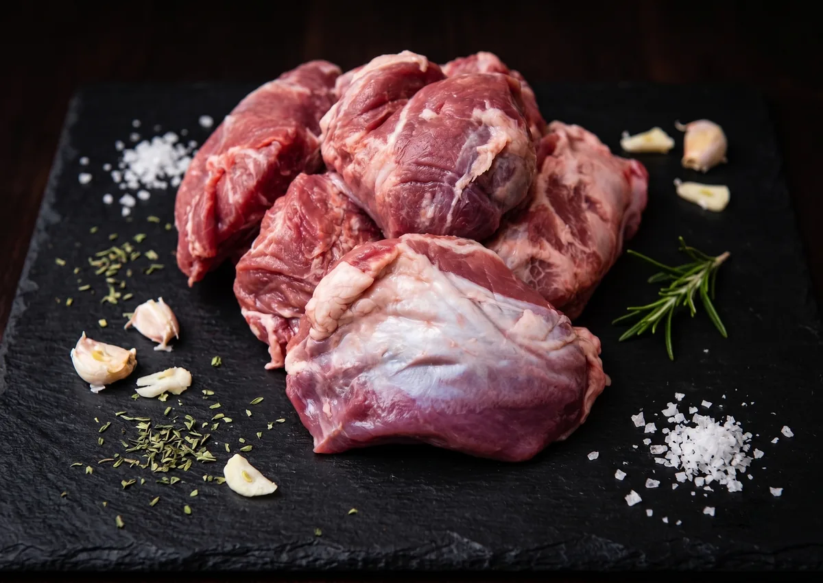 Carrilleras ibéricas para cocción lenta en El Sastre de la Carne, Málaga